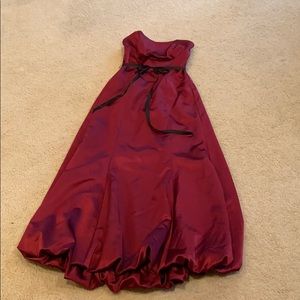 Strapless formal ball gown